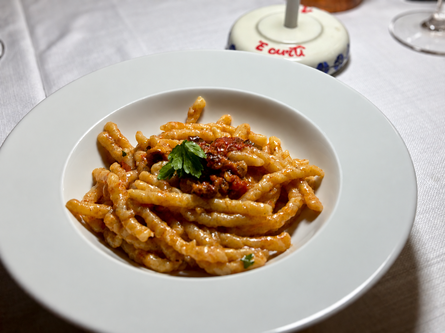 ’Sicchie d’a munnezza: la seconda vita dello “spasso” al Ristorante ’E Curti